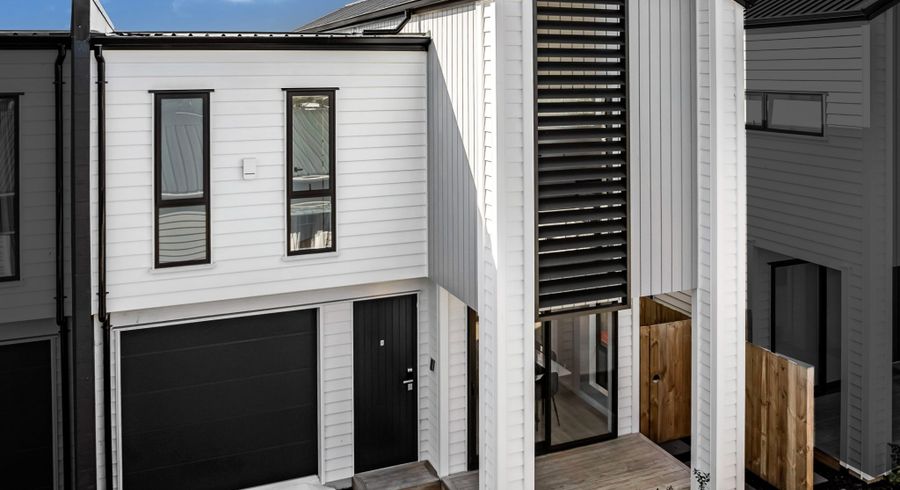  at 7B Queen Mary Avenue, New Lynn, Waitakere City, Auckland