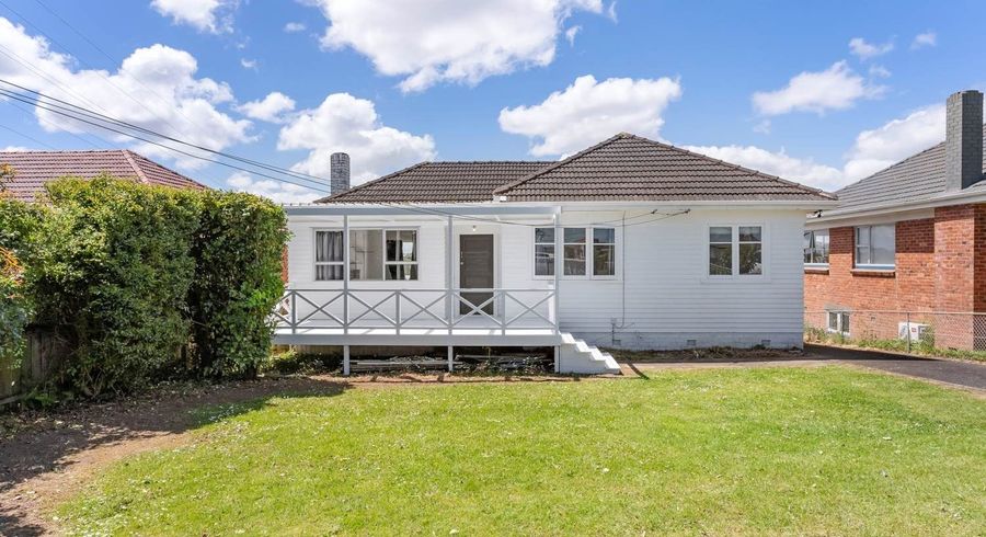  at 74 Oakdale Rd, Hillsborough, Auckland City, Auckland