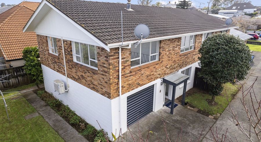  at 3/6 Torrance Street, Royal Oak, Auckland