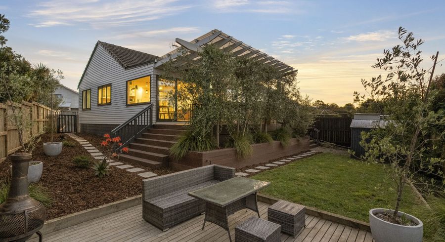  at 35 Waterbank Crescent, Waterview, Auckland