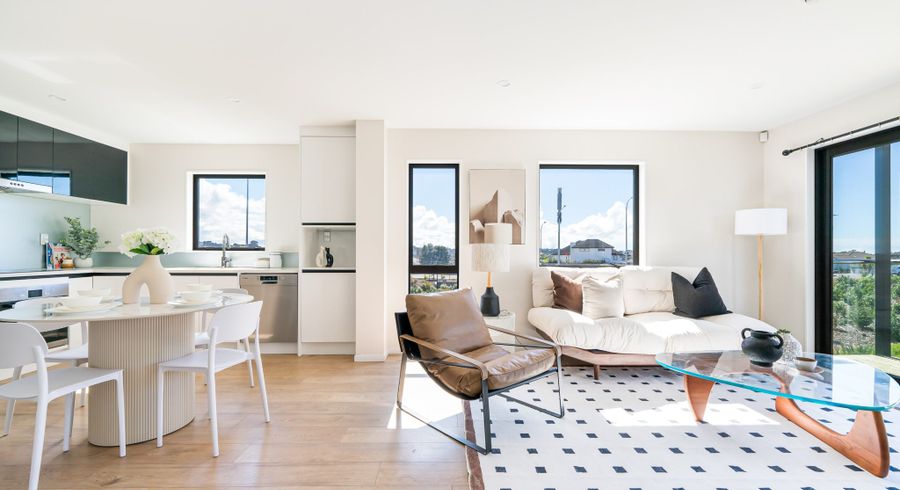  at 1 Peony Mews, Oteha, Auckland