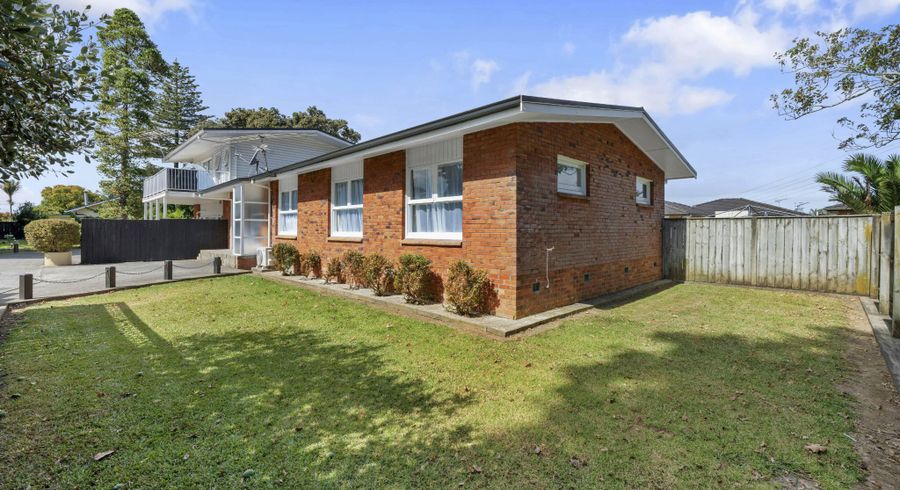  at 2/23G Gray Avenue, Mangere East, Manukau City, Auckland