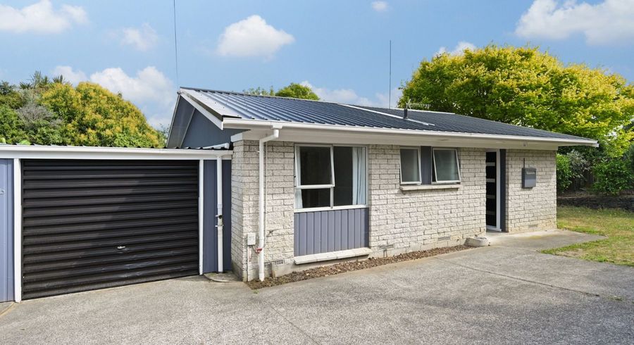  at 108 Forest Lake Road, Forest Lake, Hamilton