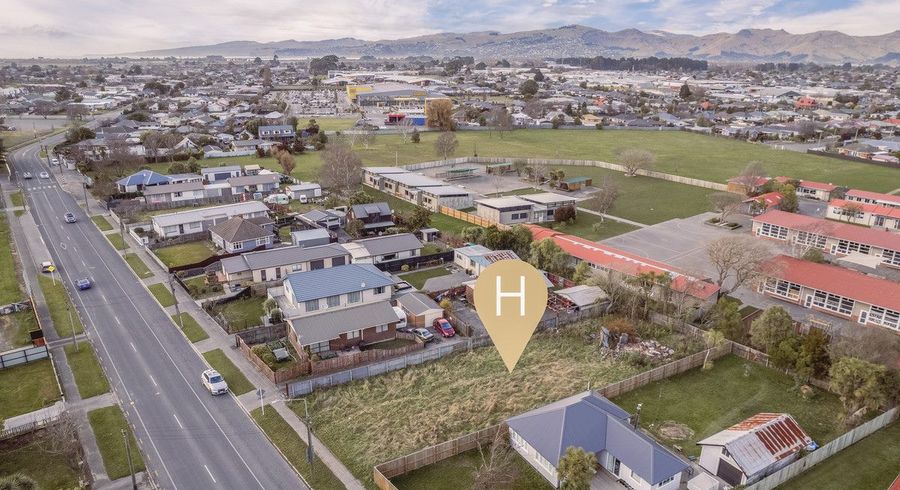  at 106 Breezes Road, Avondale, Christchurch