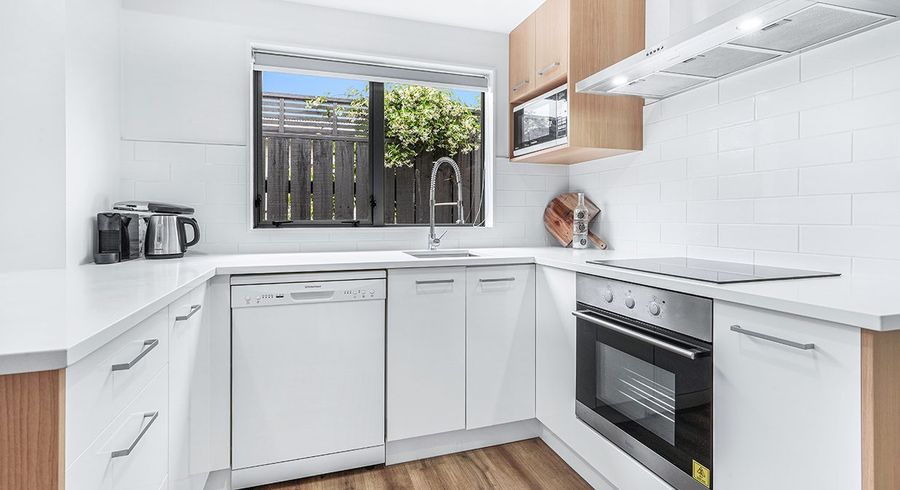  at 11A Mahana Road, St Andrews, Hamilton