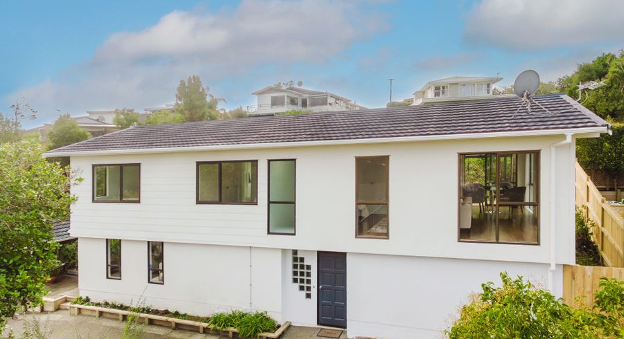  at 1/7 Deverell Place, Northcross, North Shore City, Auckland