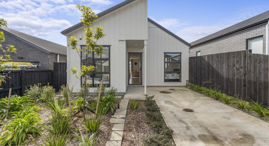  at 14 Horokaka Street, Massey, Waitakere City, Auckland