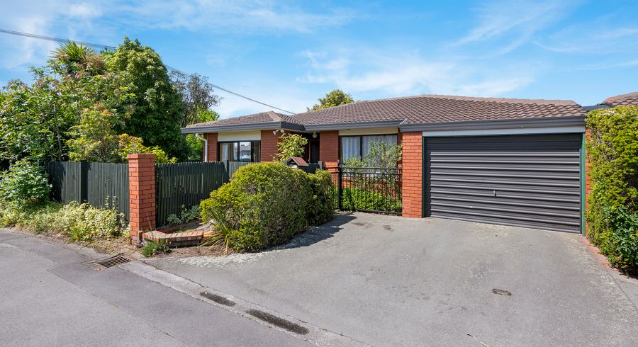  at 8/32 Hanrahan Street, Upper Riccarton, Christchurch