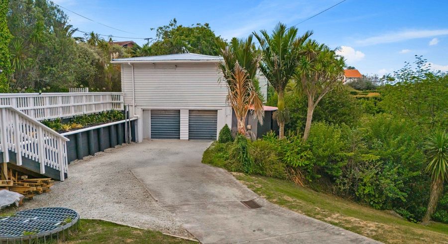  at 29 Hebron Road, Waiake, North Shore City, Auckland
