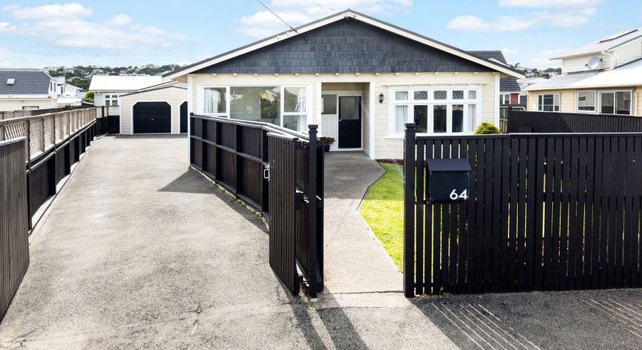  at 64 Ellesmere Avenue, Miramar, Wellington