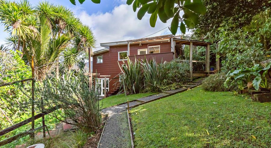  at 2D Foster Avenue, Huia, Auckland