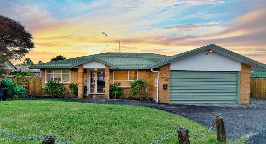  at 20 Heversham Place, Glendene, Waitakere City, Auckland