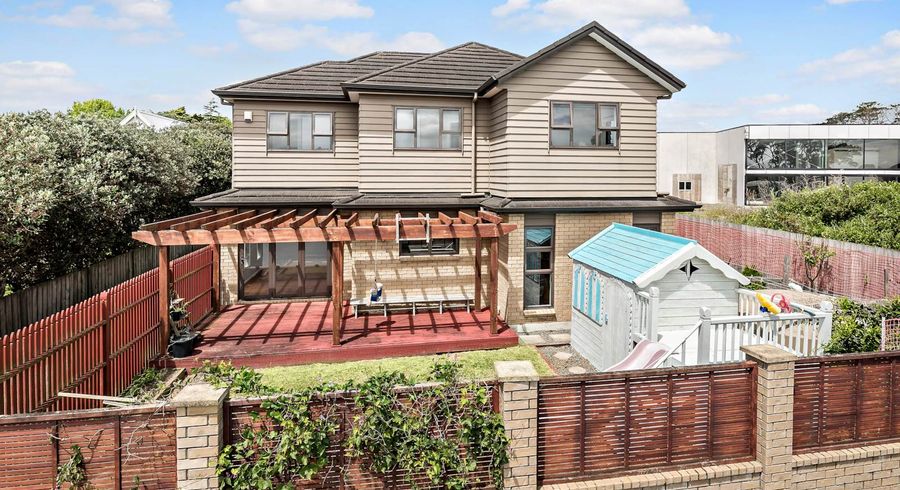  at 291A Albany Highway, Rosedale, Auckland