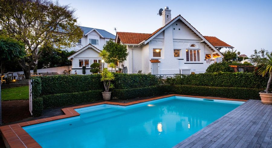  at 7 Cobden Lane, Bluff Hill, Napier, Hawke's Bay