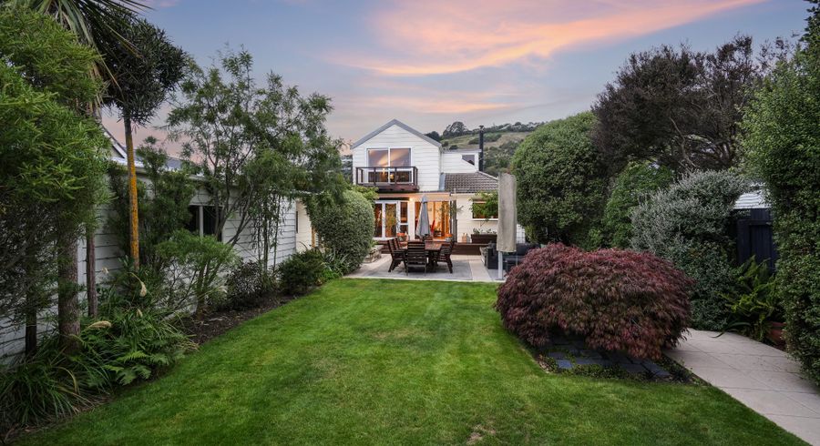  at 24 Bay View Road, Redcliffs, Christchurch City, Canterbury