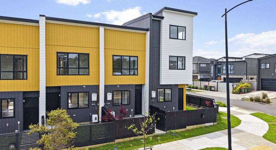  at 1/2 Whakatupu Road, Flat Bush, Manukau City, Auckland