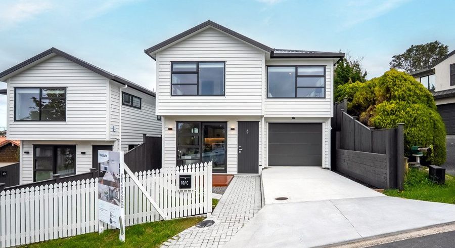  at 10C Egret Court, Unsworth Heights, North Shore City, Auckland