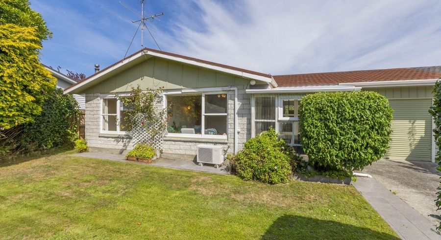  at 4 Matipo Street, Waikanae