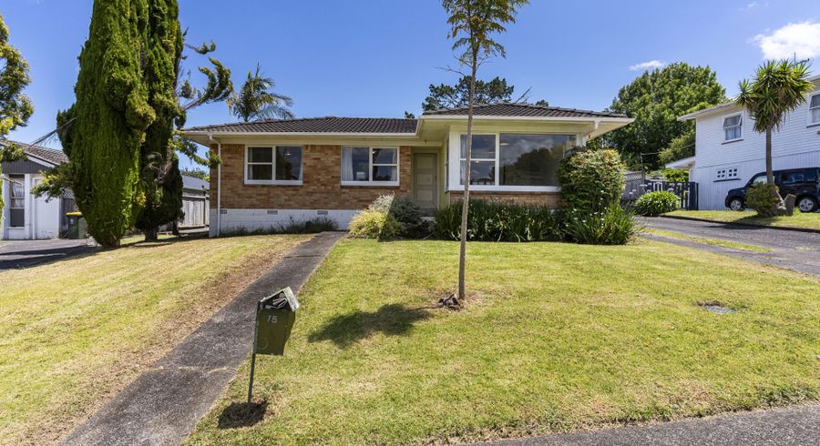  at 1/15 Rotoiti Avenue, Pakuranga Heights, Auckland