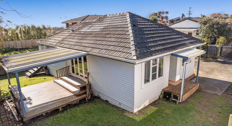  at 1/110 Lynwood Road, New Lynn, Waitakere City, Auckland
