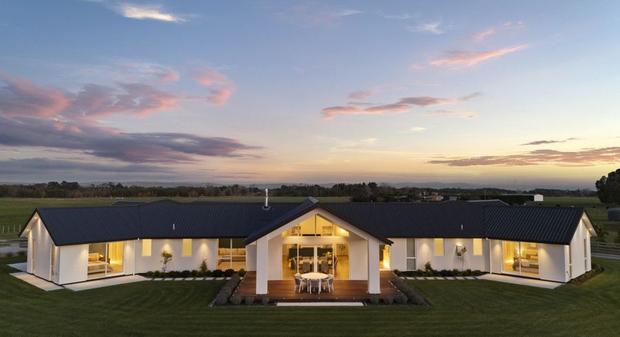  at 160 Pharazyn Road, Feilding, Feilding