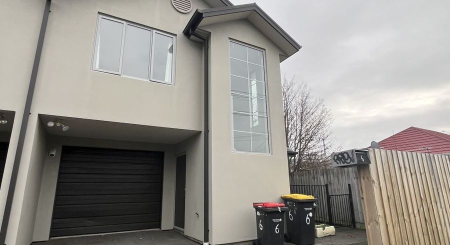  at 8 Parlane Street, Addington, Christchurch City, Canterbury
