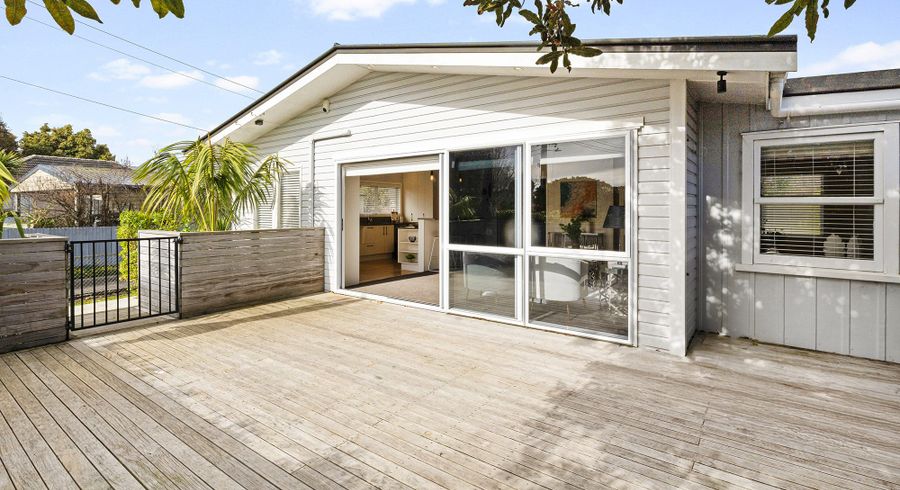  at 84 Tiraumea Drive, Pakuranga, Manukau City, Auckland