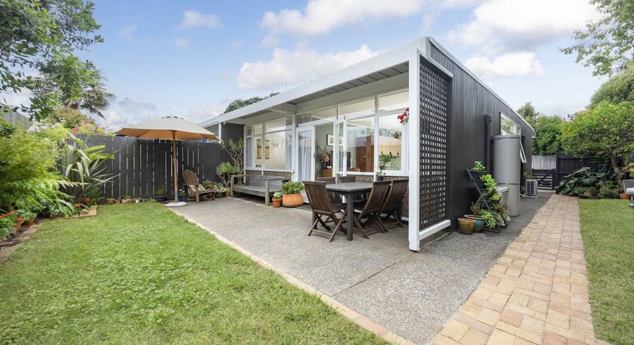  at 1/360A Onehunga Mall, Onehunga, Auckland City, Auckland