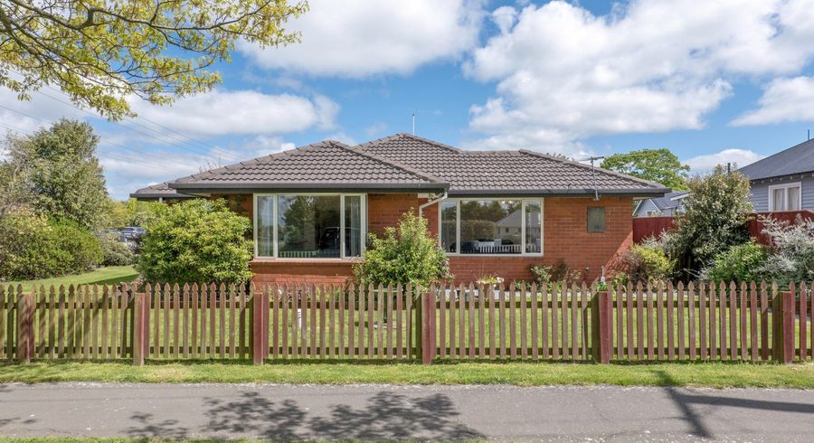  at 16 Clinton Street, Darfield, Darfield