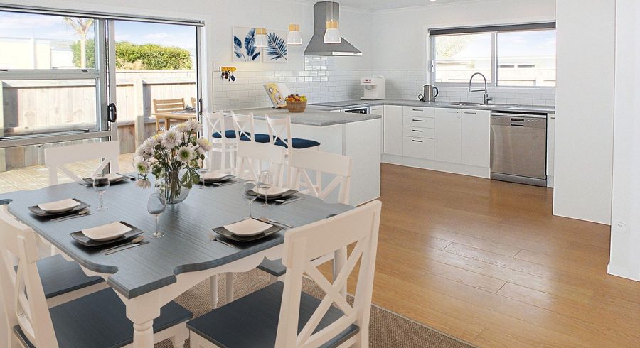  at 18 Seabury Avenue, Foxton Beach, Foxton