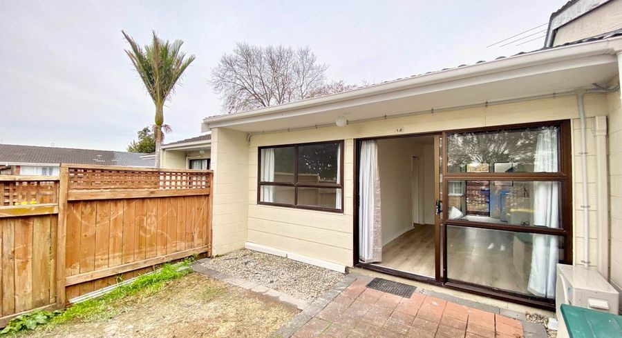  at 16/85 Edmonton Road, Henderson, Waitakere City, Auckland