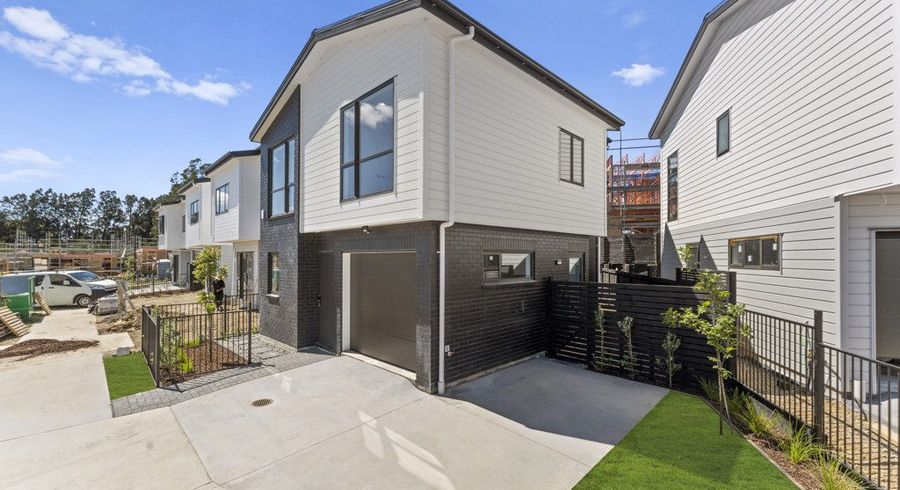  at 11 Greenbrier Street, Westgate, Waitakere City, Auckland