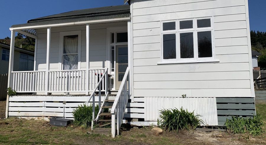  at 1 Ann Street, Bluff