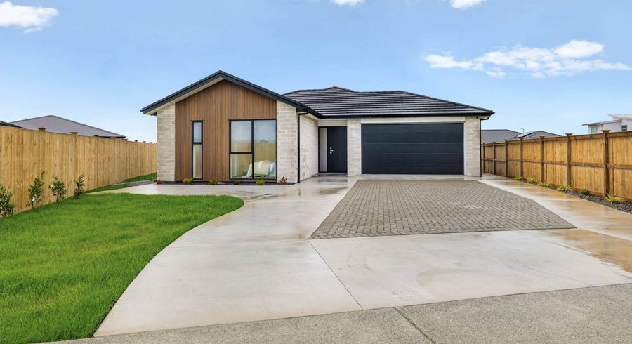  at 18 Taurangawaka Road, One Tree Point, Whangārei