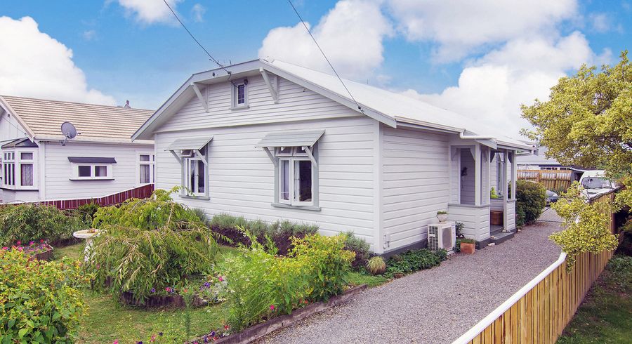  at 86 Villa Street, Masterton