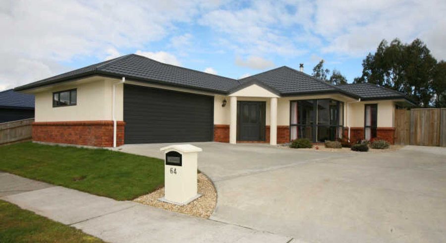  at 64 Ruapehu Drive, Fitzherbert, Palmerston North