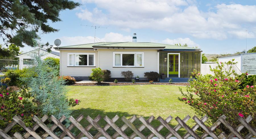  at 4 Coldstream Road, Kaiti, Gisborne