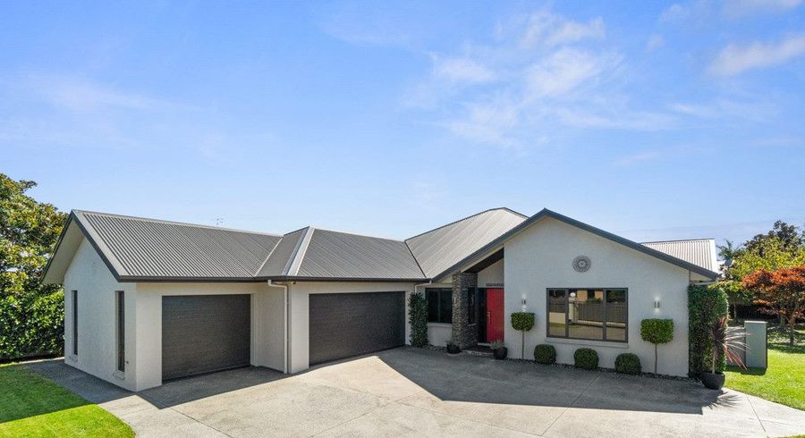  at 11 Johnnybro Place, Rototuna North, Hamilton