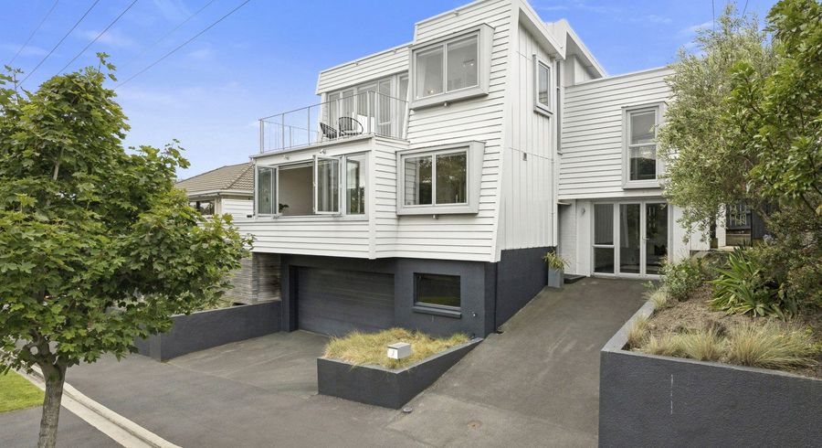  at 2 Grater Street, Maori Hill, Dunedin, Otago