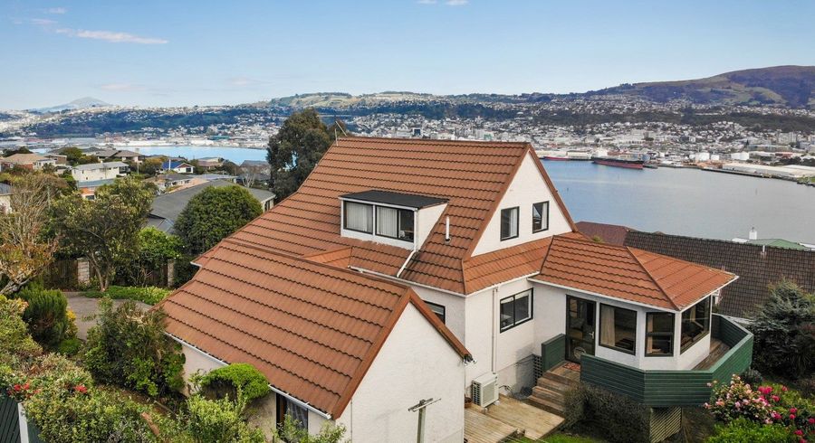  at 207 Larnach Road, Waverley, Dunedin