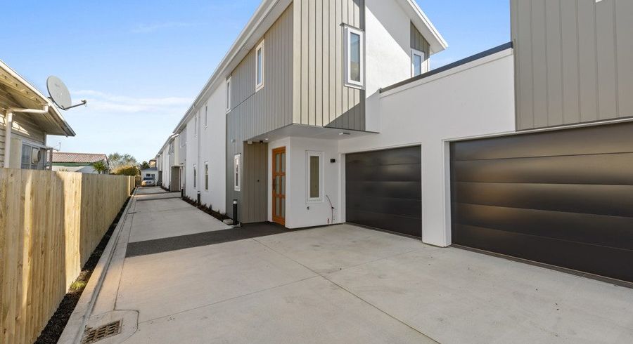  at 2/61 Waltham Road, Sydenham, Christchurch City, Canterbury