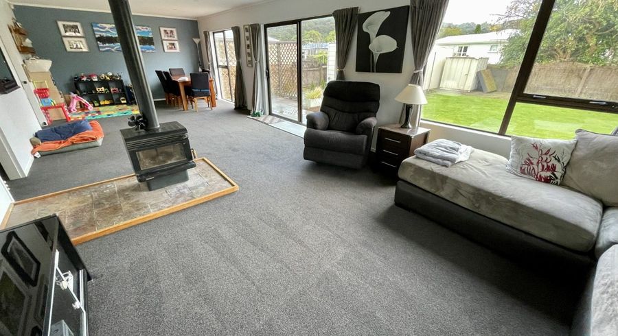  at 53 Parkway, Wainuiomata, Lower Hutt, Wellington