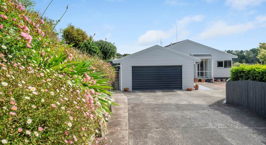  at 8 Cynthia Place, Bellevue, Tauranga, Bay Of Plenty
