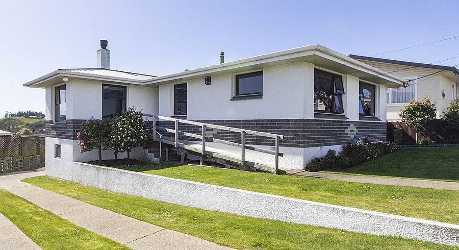  at 18 Arrow Crescent, Holmes Hill, Oamaru