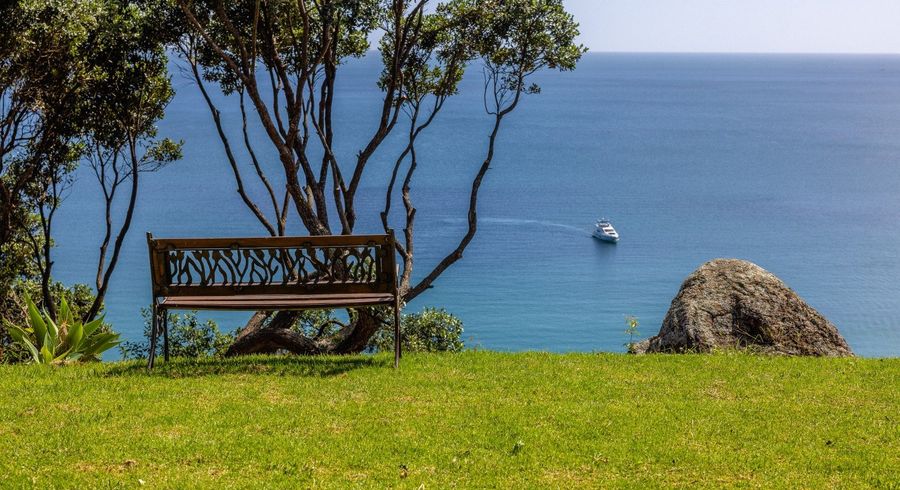  at 9 Pah Road, Onetangi, Waiheke Island, Auckland