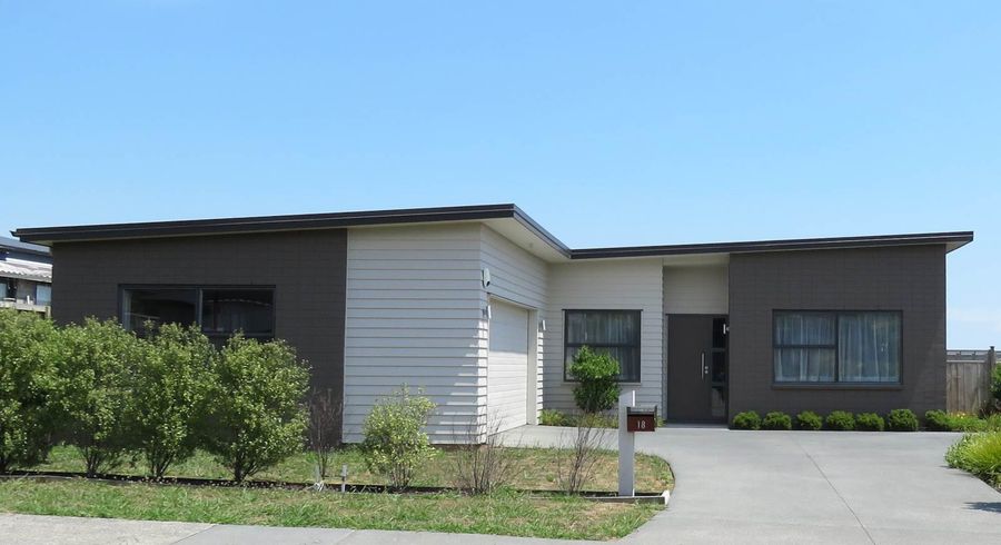  at 18 Kibblewhite Avenue, Beachlands, Auckland