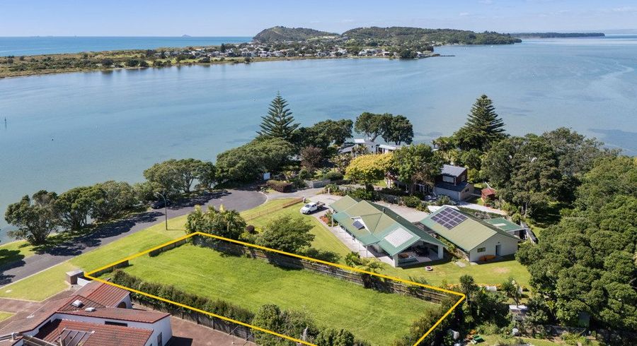  at 7 Waione Avenue, Athenree, Western Bay Of Plenty, Bay Of Plenty