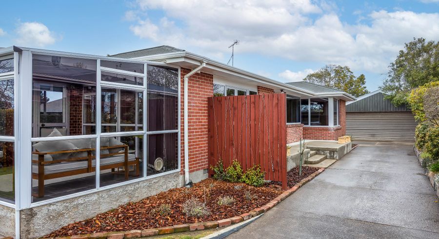  at 239A Lake Terrace Road, Shirley, Christchurch City, Canterbury