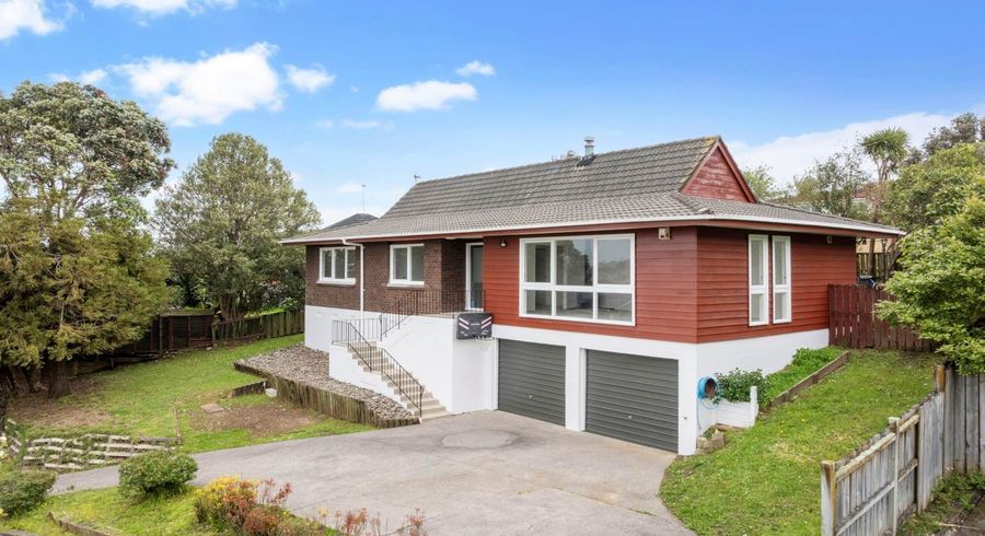  at 18 Culver Terrace, Howick, Manukau City, Auckland