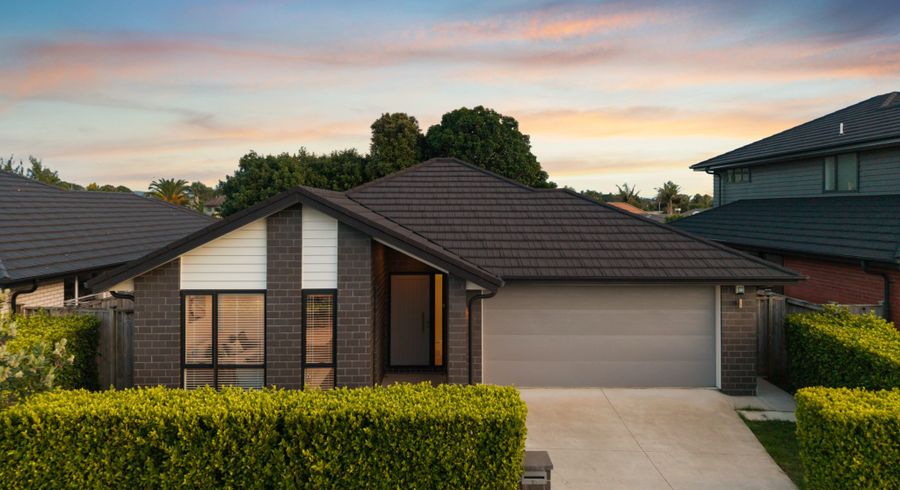  at 10 Waituarua Drive, Conifer Grove, Papakura, Auckland